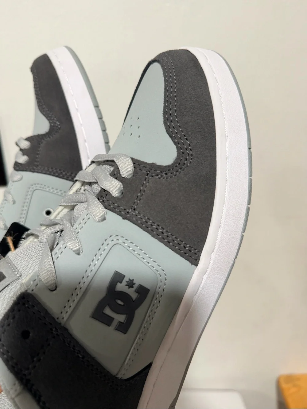 DC Low-Top Skate Sneakers in Light Gray and Dark Gray size US 8.5 men